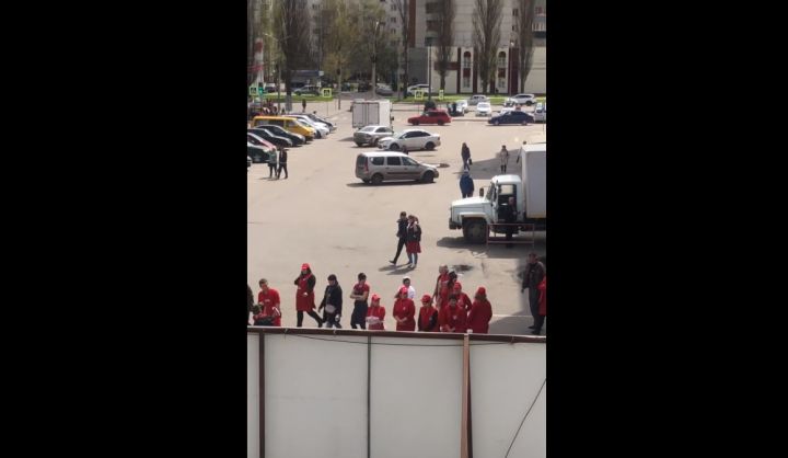 В Курске людей эвакуировали из торгового центра