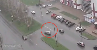 В Курске легковушка потеряла колесо во время движения