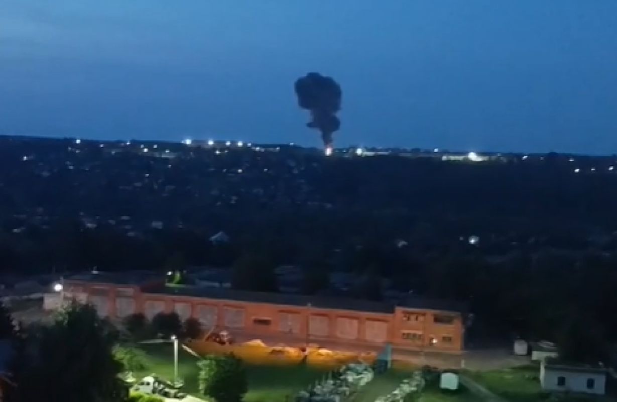 Кадр из видео с предположительными последствиями взрыва