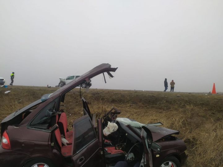 В Курской области женщина погибла в столкновении двух легковушек