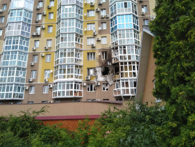 Режим ЧС районного масштаба введут после падения беспилотника на дом в Воронеже