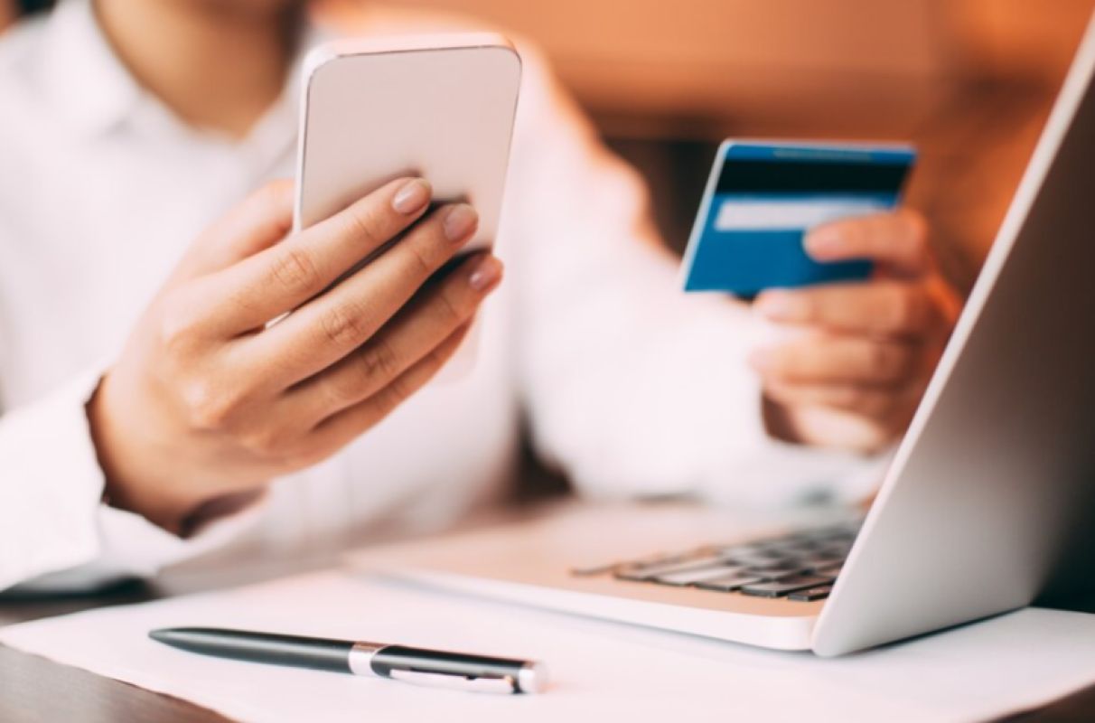 Популярный маркетплейс ввёл комиссию за&nbsp;оплату с&nbsp;карт Visa и&nbsp;Mastercard