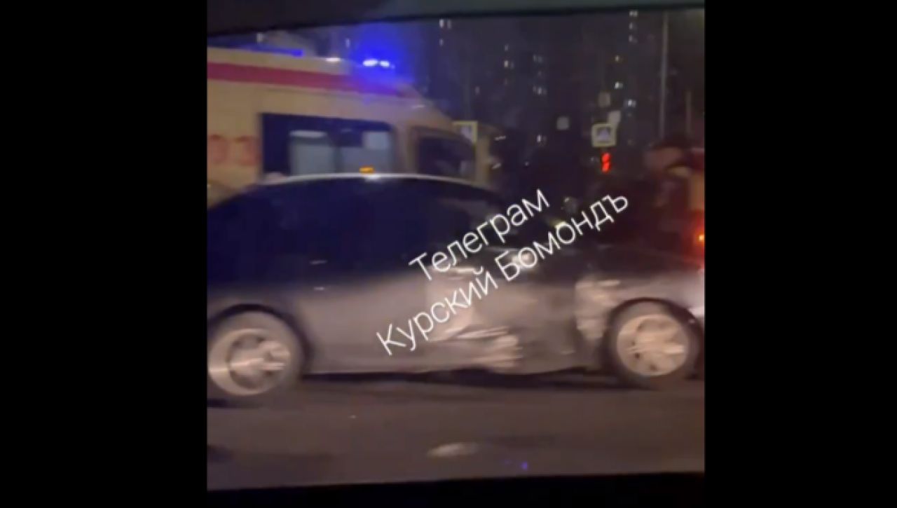 В Курске в аварии на Клыкова пострадала девушка
