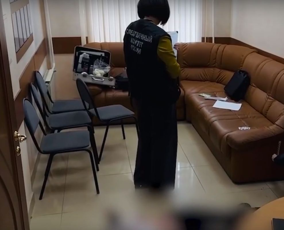 Муж зарезал жену в&nbsp;ЗАГСе на&nbsp;глазах у&nbsp;её дочки