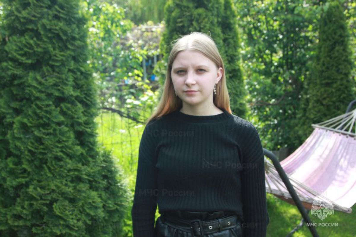 В Курской области девушка спасли из горящего дома младшую сестру и бабушку