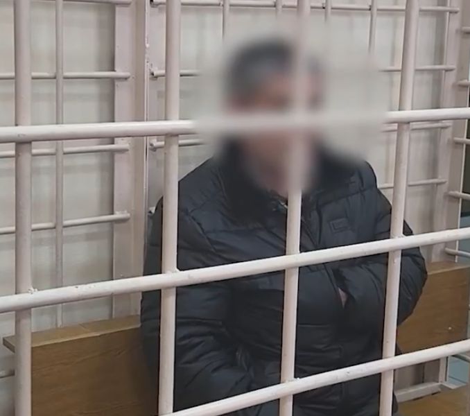 В Курчатове мужчину осудили за избиение малыша