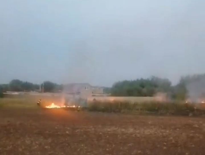 В Курской области потушили крупный пожар