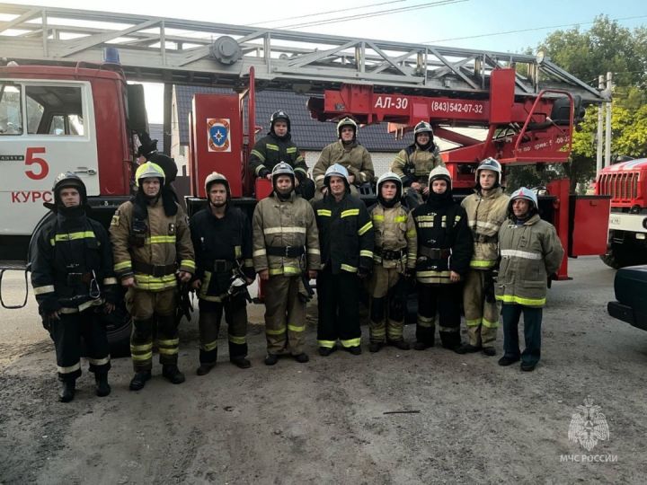 В Курске в горящем доме пострадал мужчина