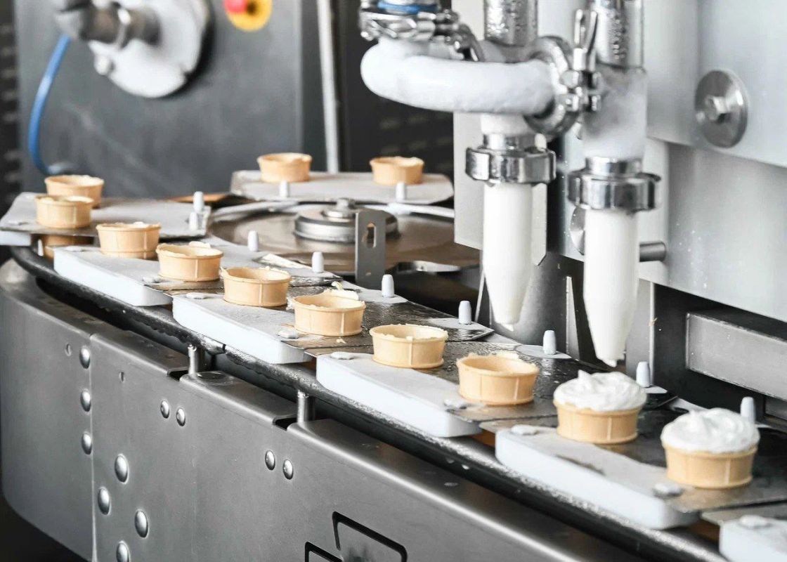 Курские дети побывали на самом высоком в мире производстве мороженого