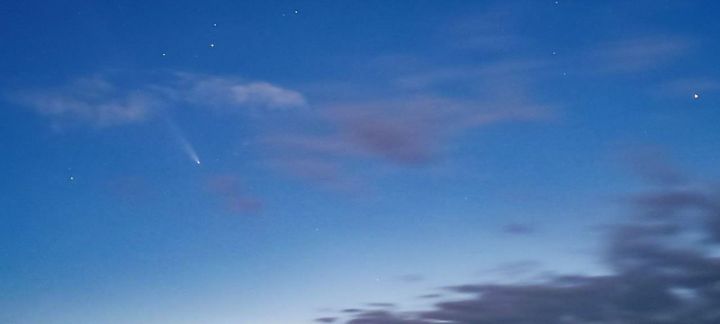 Над Курской областью сфотографировали комету