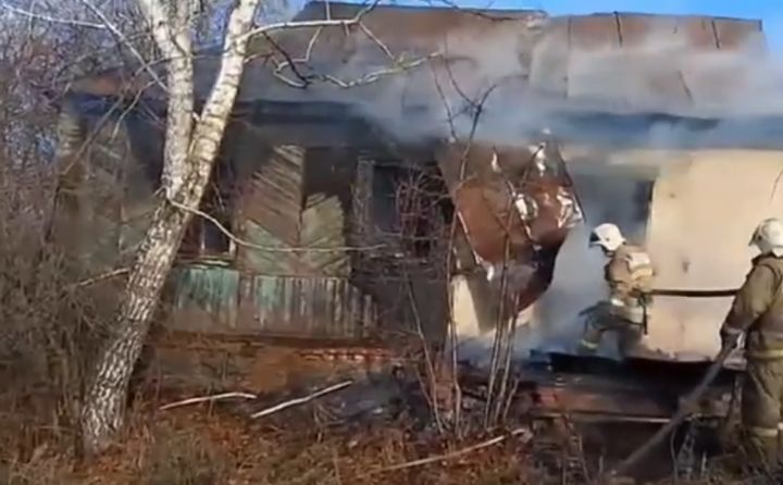 В Курской области из-за электрической плитки сгорел дом