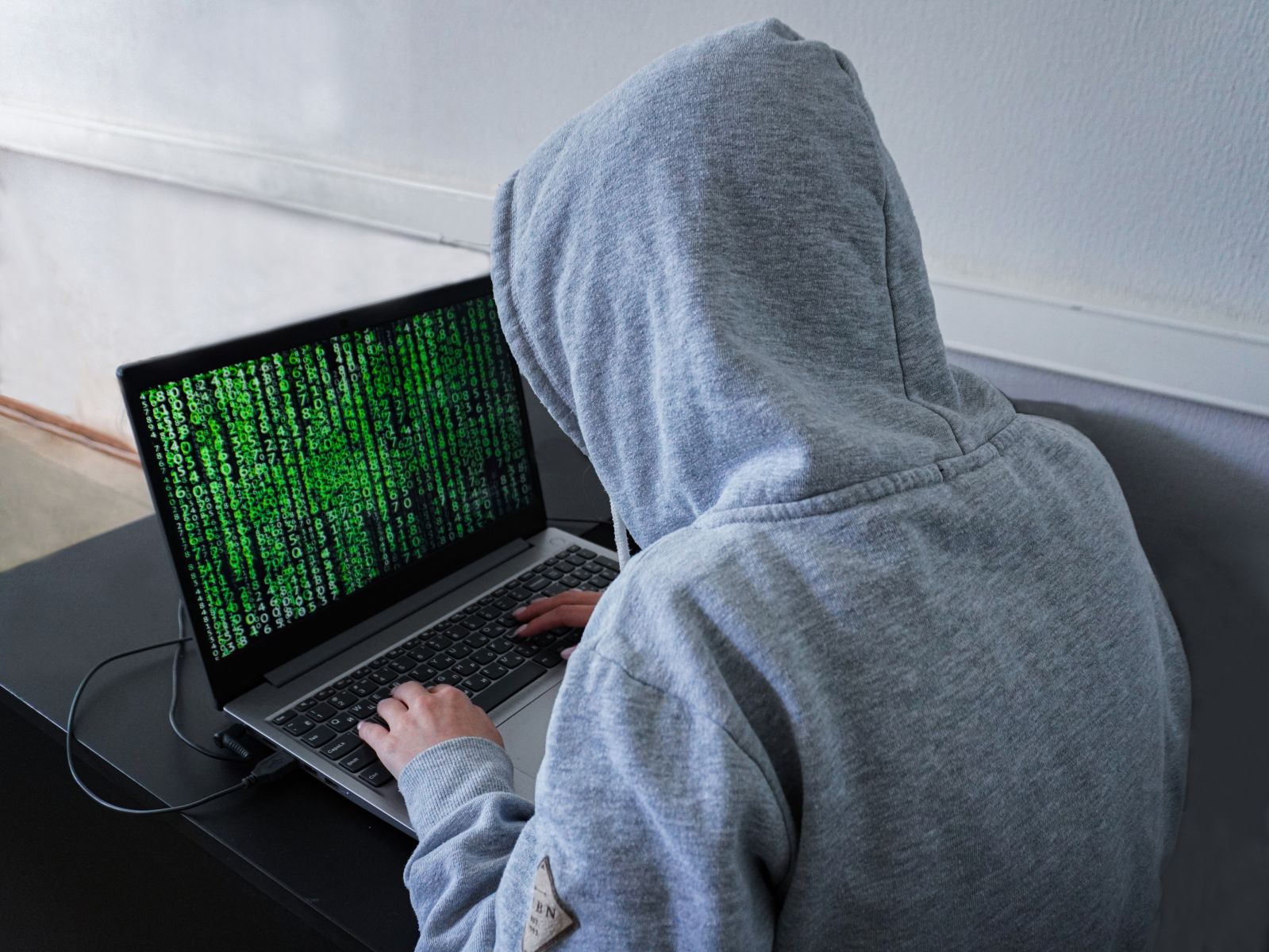 Выяснилось, почему пенсионеры массово устраивают поджоги