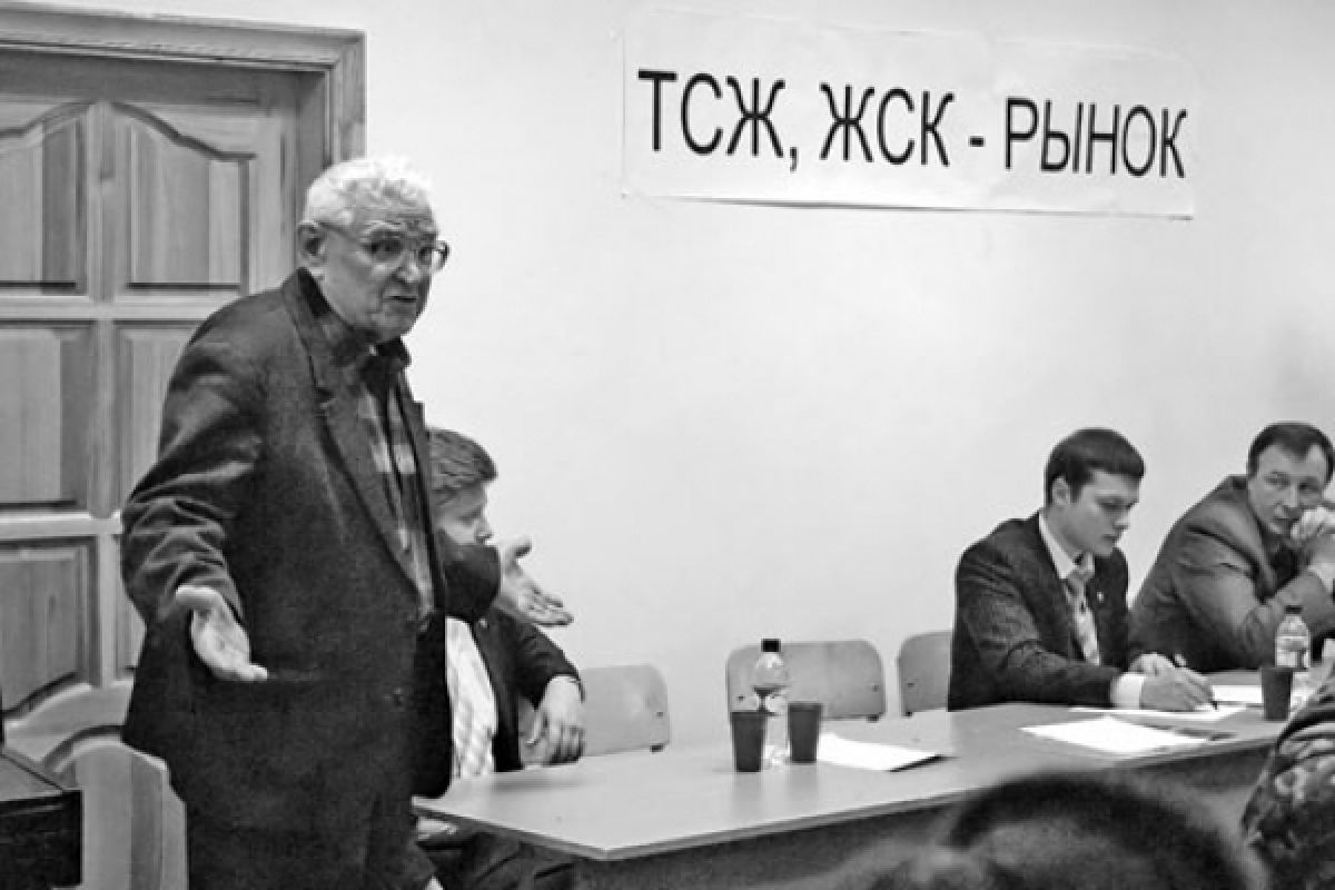 На рынке услуг управляющих компаний частенько действуют совсем не рыночные законы