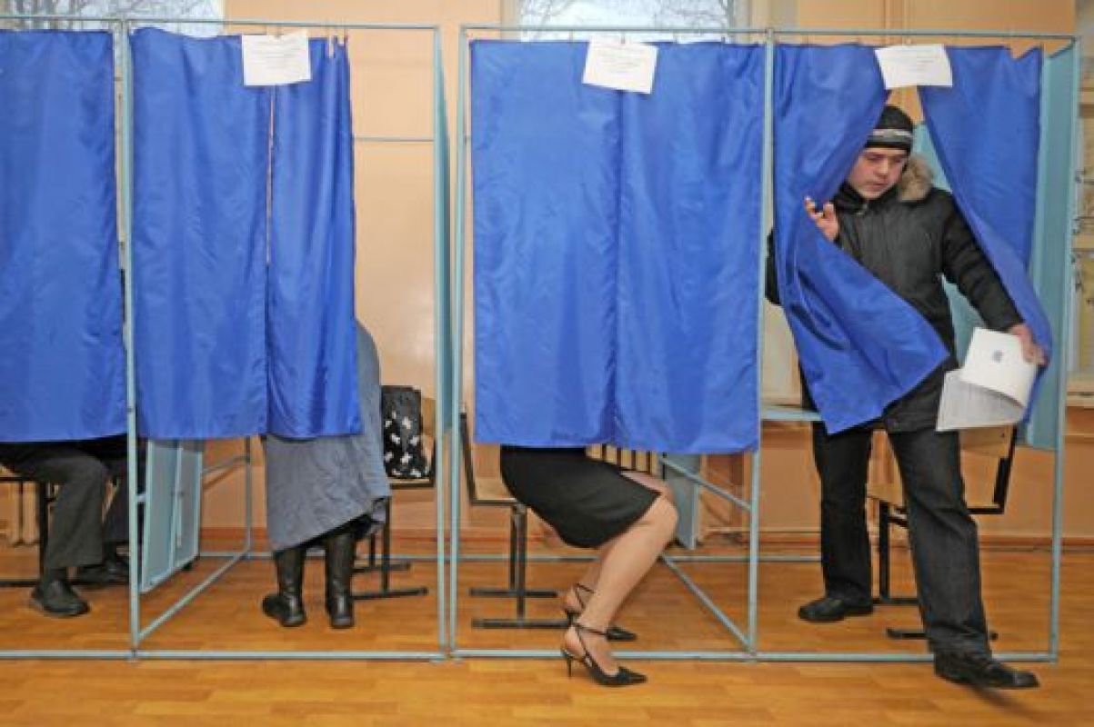 Во время выборов наблюдателям всегда найдётся за чем понаблюдать