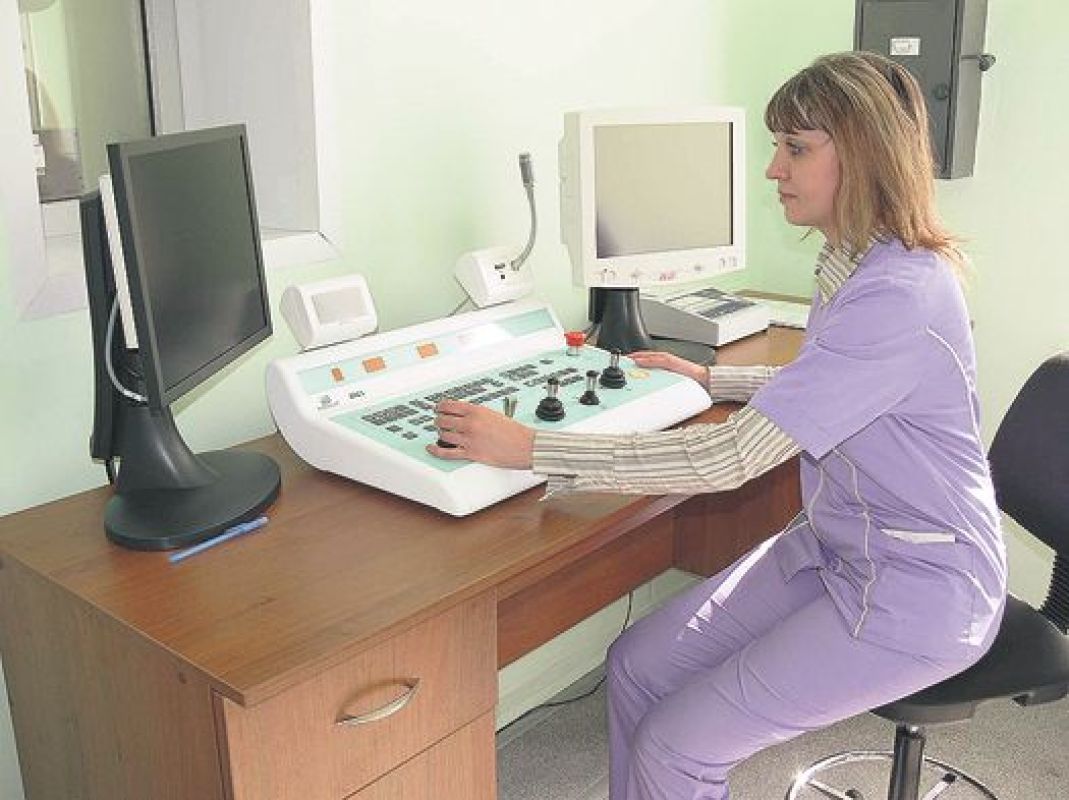 Чиновники списывают задержки на то, что оборудование слишком современное