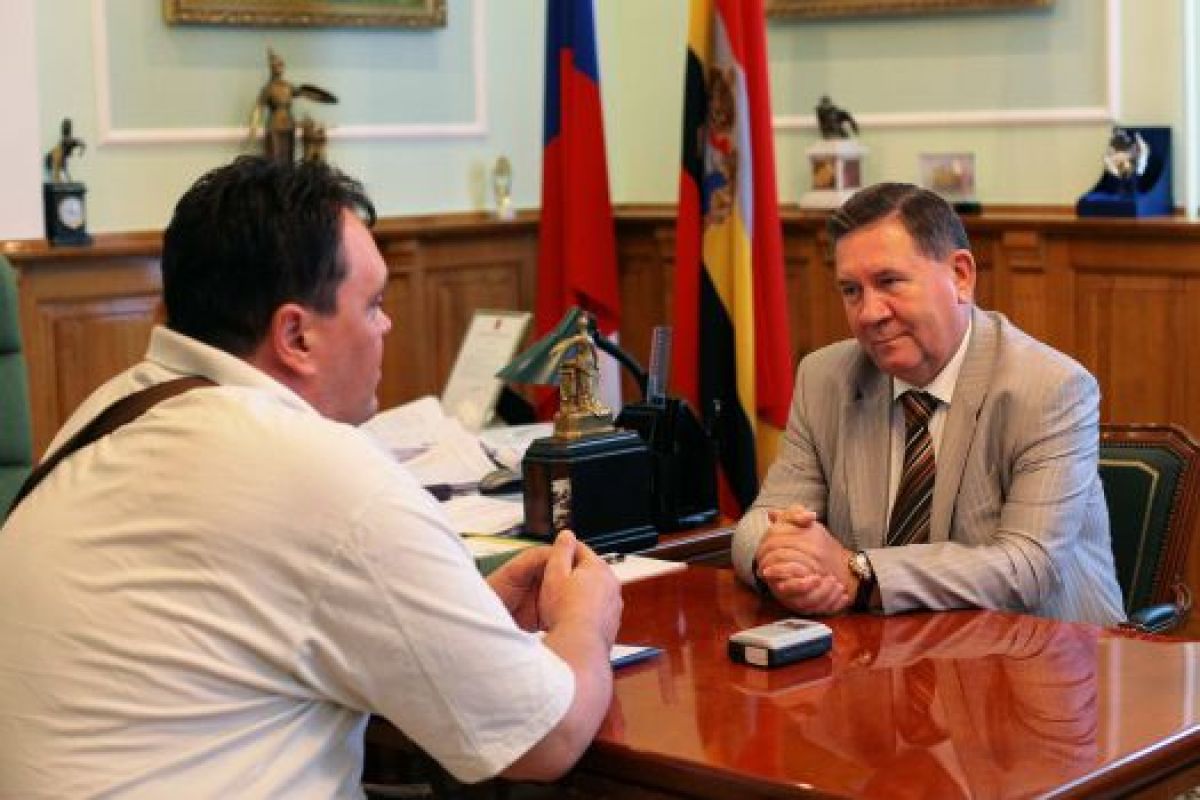 Александр Михайлов: «Губернатору нужно гореть на работе и других зажигать»