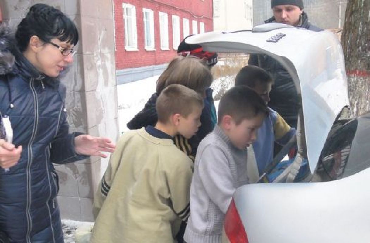 Подарки наших читателей едва уместились в редакционный автомобиль