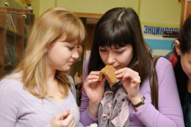 Качественный хлеб должен быть похож на кружево