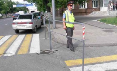 В Курске на улице Ленина закрыли пешеходный переход