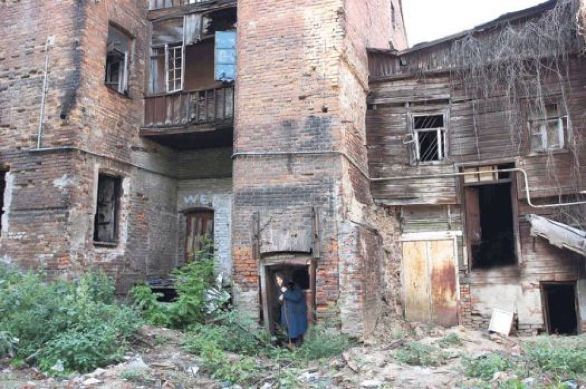 Чтобы получить 190 миллионов рублей, курские власти должны расселить из аварийных домов до конца года 788 человек