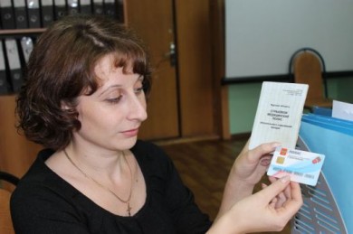 На замену медполисов время ещё есть