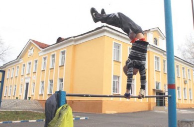 В Курске ликвидируют бедные школы