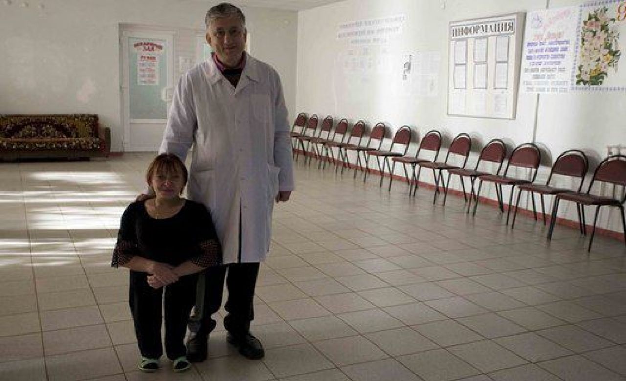 В Курской области самой маленькой жительнице России Виктории Потаповой требуется помощь