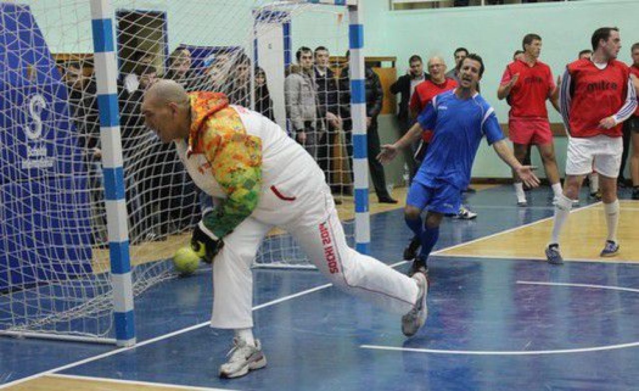 Николай Валуев пропустил в Курске 7 голов