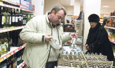 Крепкий алкоголь может резко подешеветь