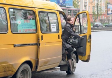 Цену проезда требуют повысить на два рубля