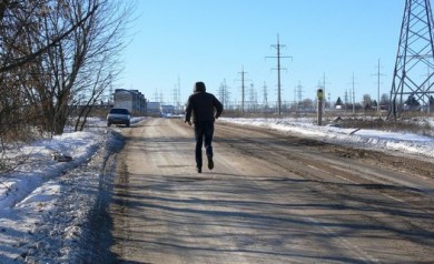 В Курске из-за гололёда полностью закроют проезд к торговому центру «Метро» 
