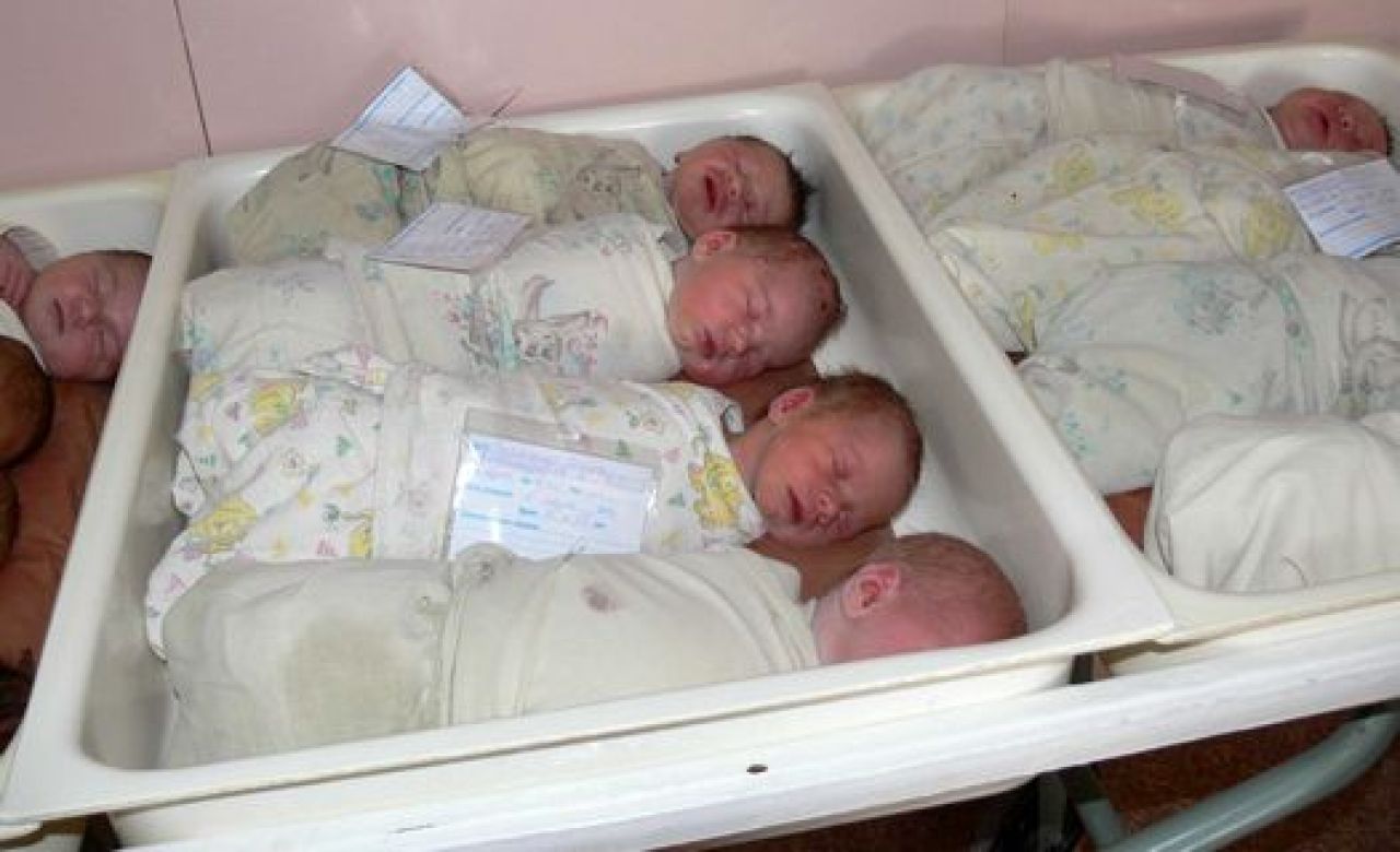 В 2013 году курянки чаще рожали мальчиков