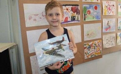 В Курске открылась выставка рисунков детей украинских беженцев