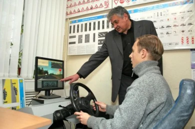 Получить права станет сложнее и дороже