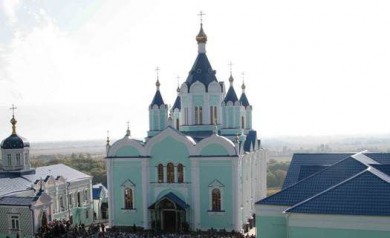 Курские полицейские свозили сирот в Коренную пустынь