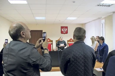 «Я здесь семь часов слушаю глупости»