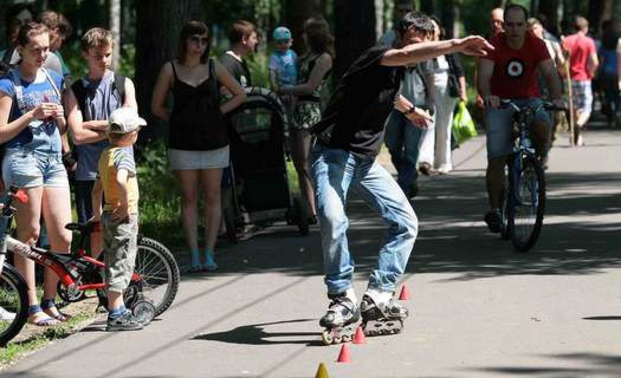 Завтра куряне посоревнуются в умении кататься на роликах