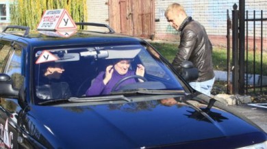 Стоимость обучения в автошколах выросла в полтора раза