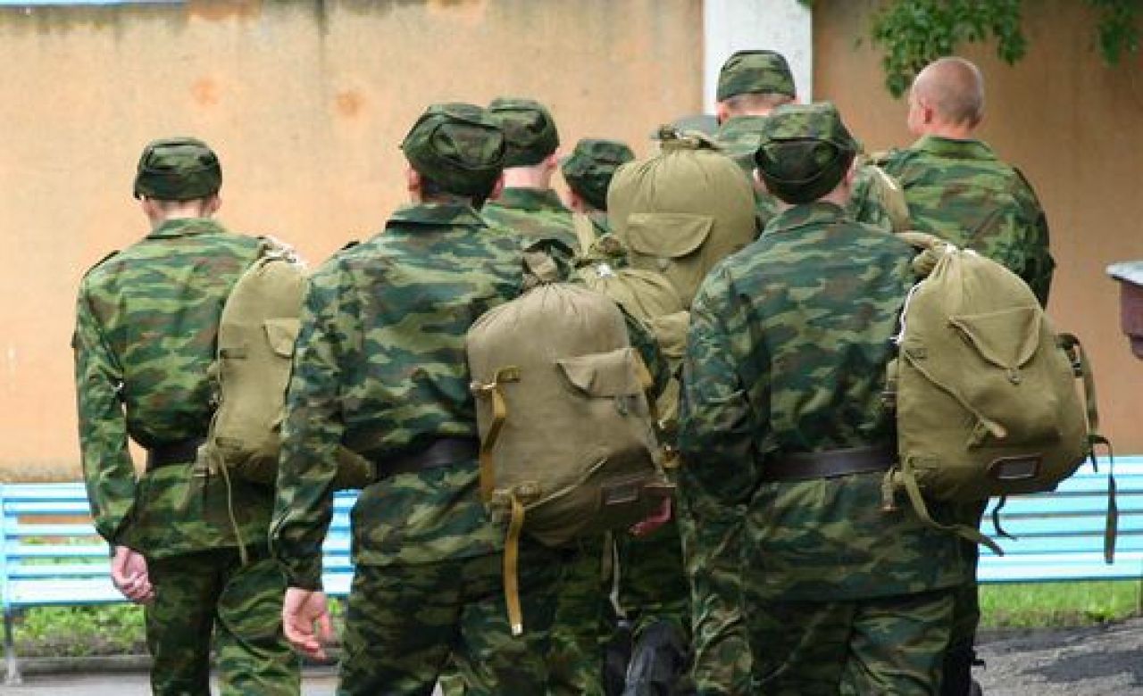 25 курских студентов прервали учебу и ушли в армию