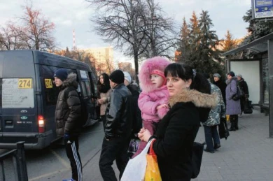 Цену проезда требуют поднять до 15 рублей