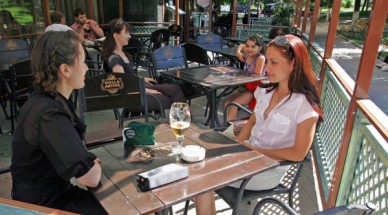 В новом году кафе и рестораны останутся без алкоголя?