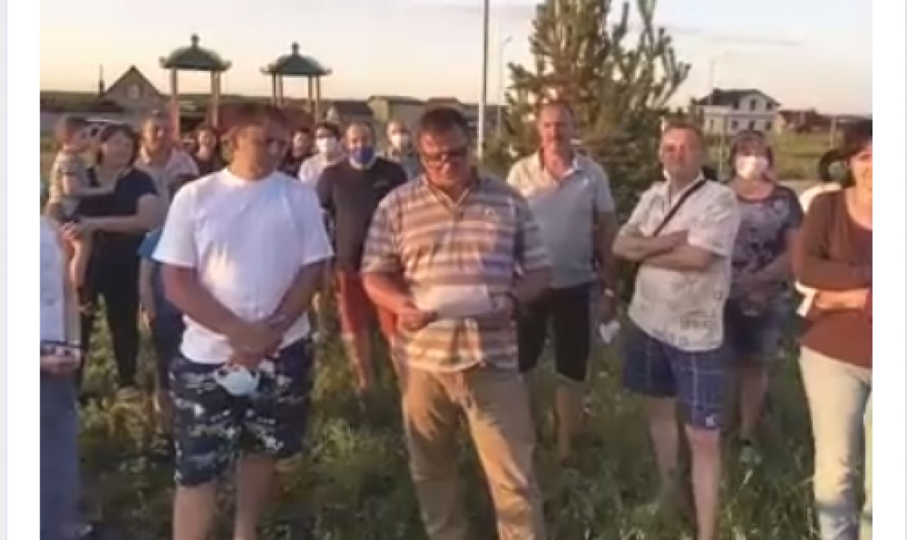 В Белгороде жители частных домов требуют у губернатора воды
